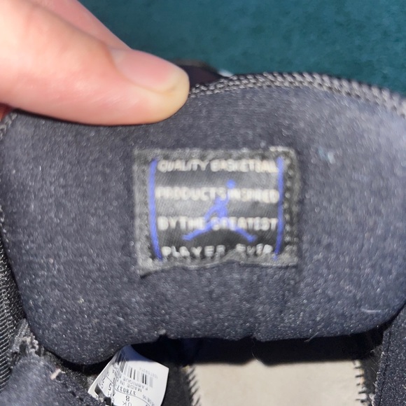 jordan 11 2000 space jam - Picture 5 of 5